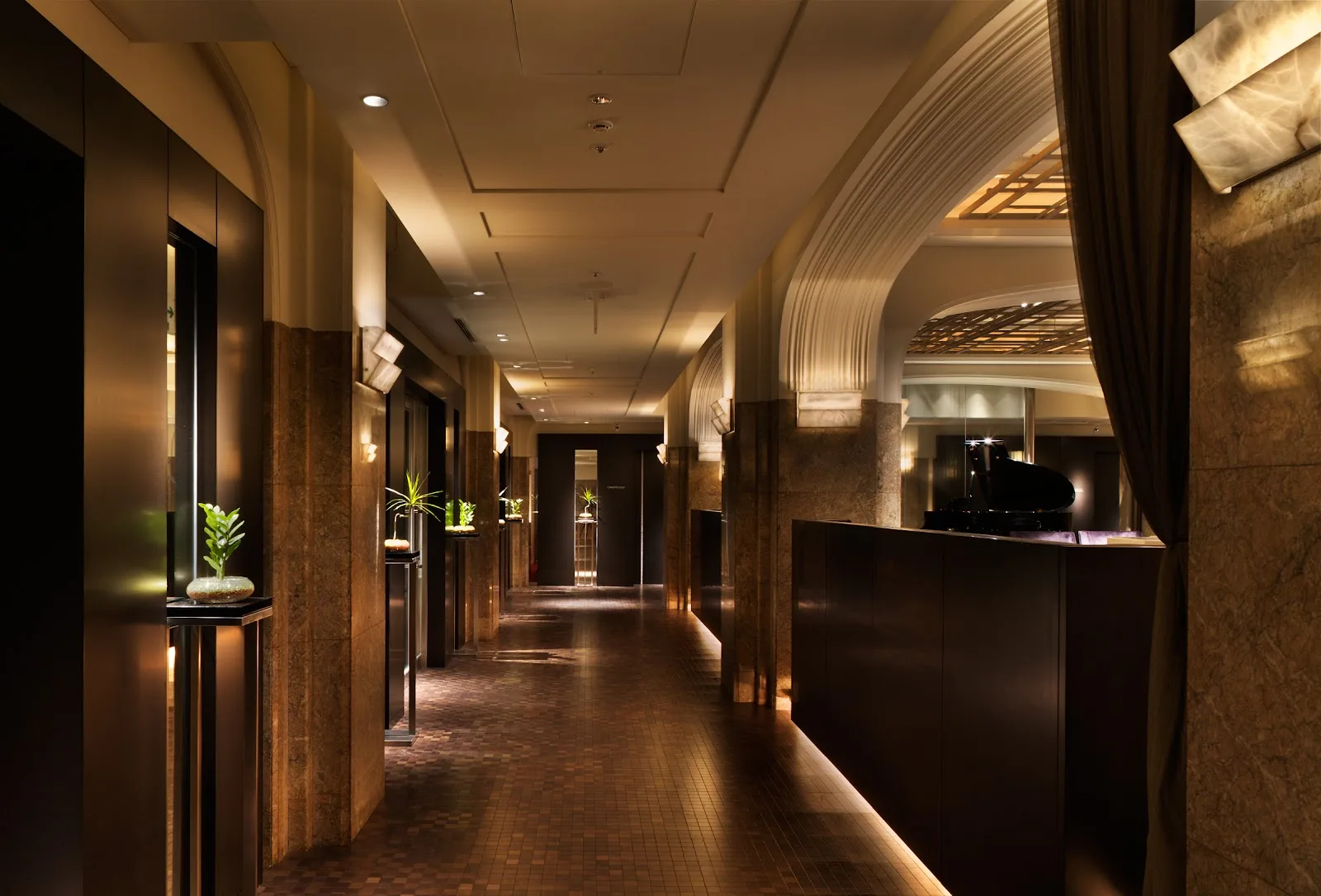 Bar MARBLE · 4